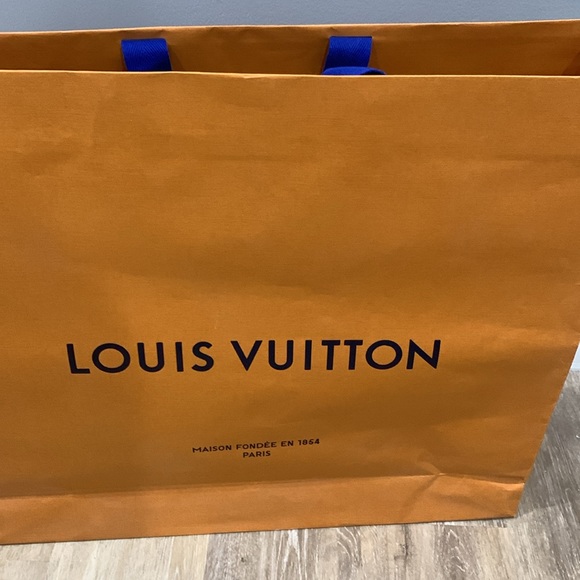 New Authentic Louis Vuitton Shopping Bag - Picture 2 of 4